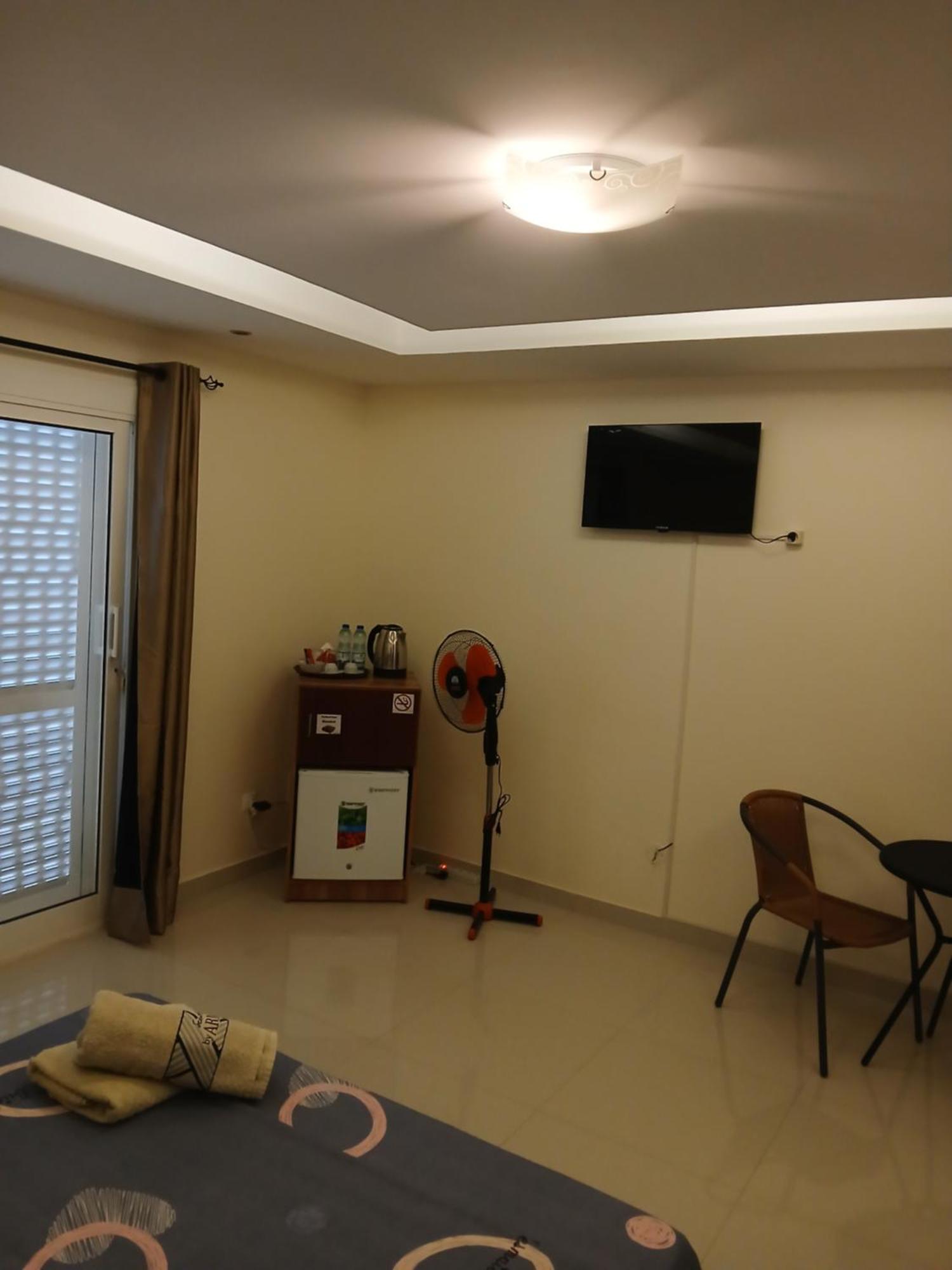 Nifa House Hotel Espargos Kültér fotó